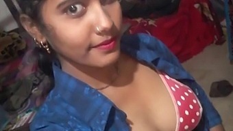 Desi Girl Besia Gets Naughty In Hd Video