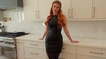Jak Knife'S Redhead Client Explores Real Estate And Sexual Desires In One Session